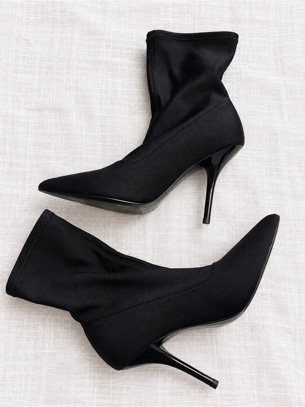 Calvin Klein Black Stretch Sock Ankle Boots Pointed Toe Stiletto Heels 8.5